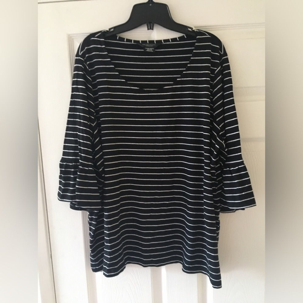 Sz 3X light weight sweater